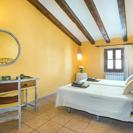 Lleo Paradise In The Old Town Villa