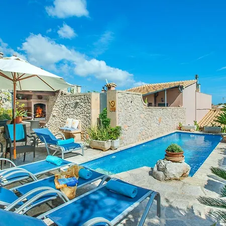 Villa Lleo Paradise In The Old Town Pollenca